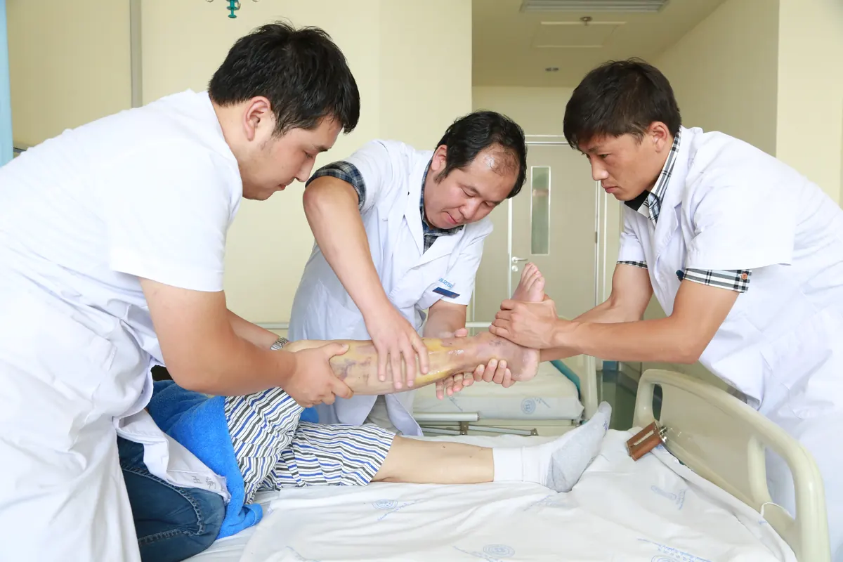 Mongolian Medicine Orthopedics & Traumatology Dept.