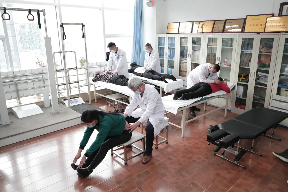 Acupuncture & Tuina (Massage) Dept.