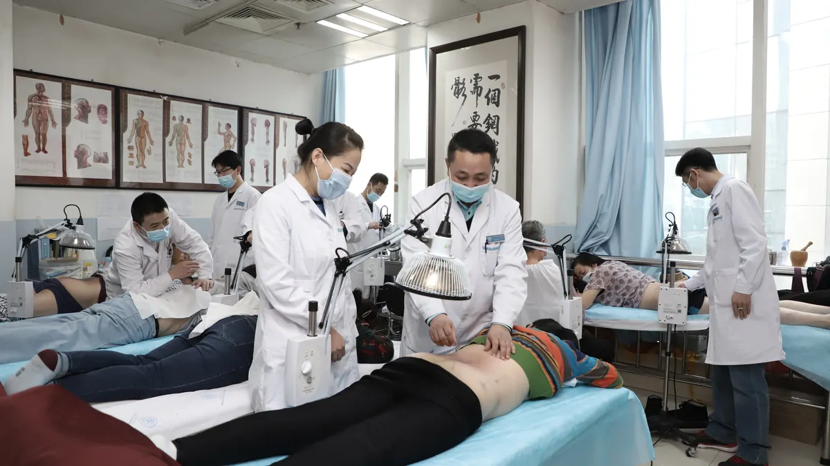 Mongolian Medicine Bao's Bone-Setting Dept.